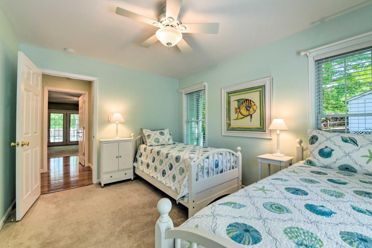 Lake Norman Retreat With Dock About 1 Mi To Marina! Mooresville Eksteriør bilde